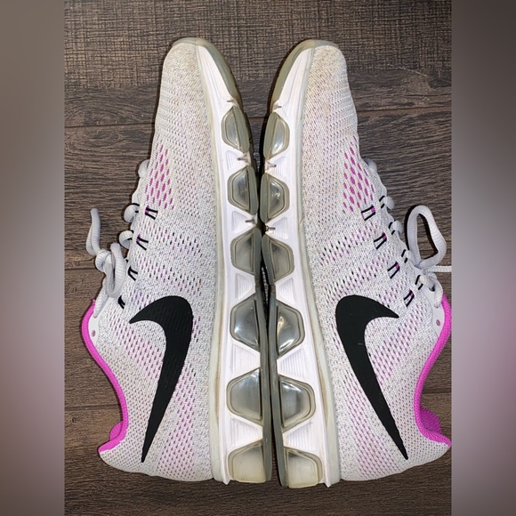Nike Air Max Tailwind Running Shoes - Picture 9 of 15